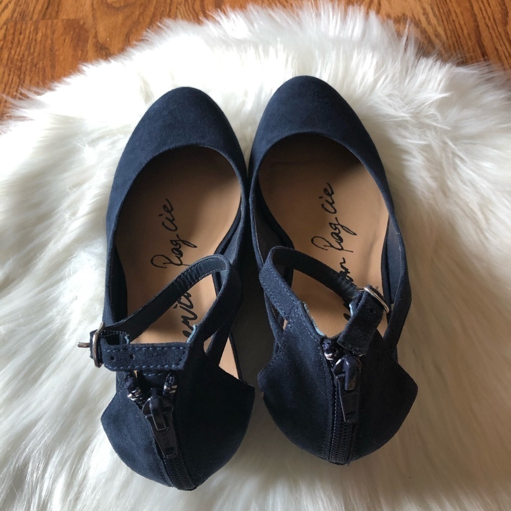 American Rag Miley Chop Out Navy Blue Wedges 5.5M - Picture 7 of 10